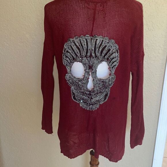 LF Chandelier Red Sweater beaded skull cut out O/S - Picture 1 of 8